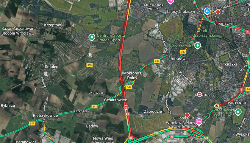 Powiększ obraz: <p>Utrudnienia w ruchu na AOW, poniedziałek 29.09.2025, godz. 16.25</p>