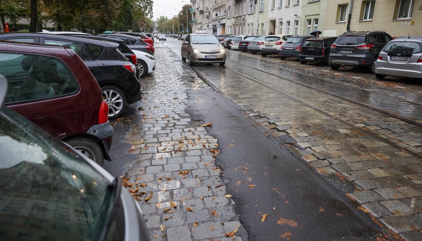 Powiększ obraz: Na zdjęciu ul. Zielińskiego. Wrocławskie Inwestycje przygotują przetarg, który wyłoni projektanta przebudowy ulicy