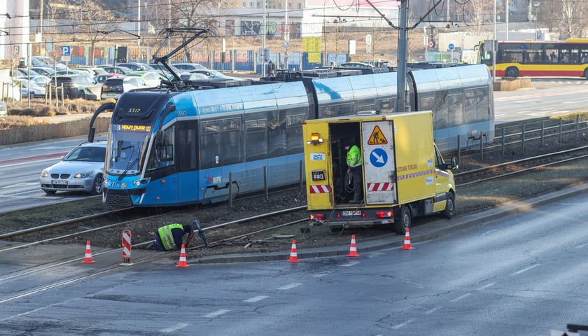 Powiększ obraz: Awaria torowiska na ul. Legnickiej. Wrocław, 22.01.2026