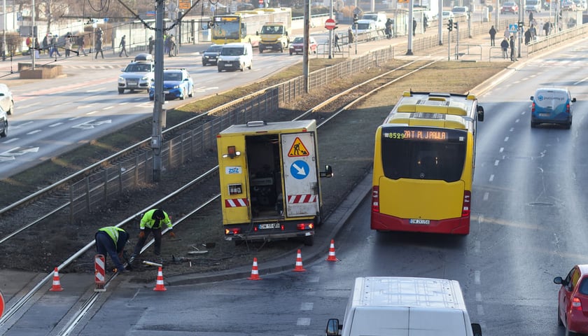 Powiększ obraz: Awaria torowiska na ul. Legnickiej. Wrocław, 22.01.2026