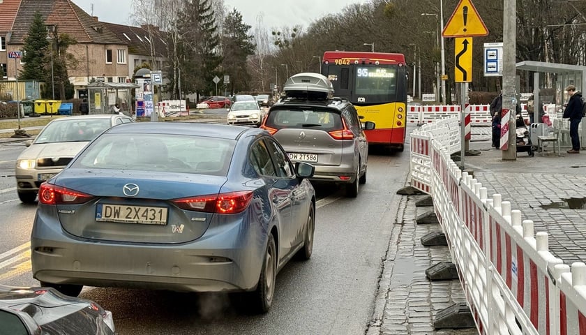 Powiększ obraz: Przebudowa pętli 
