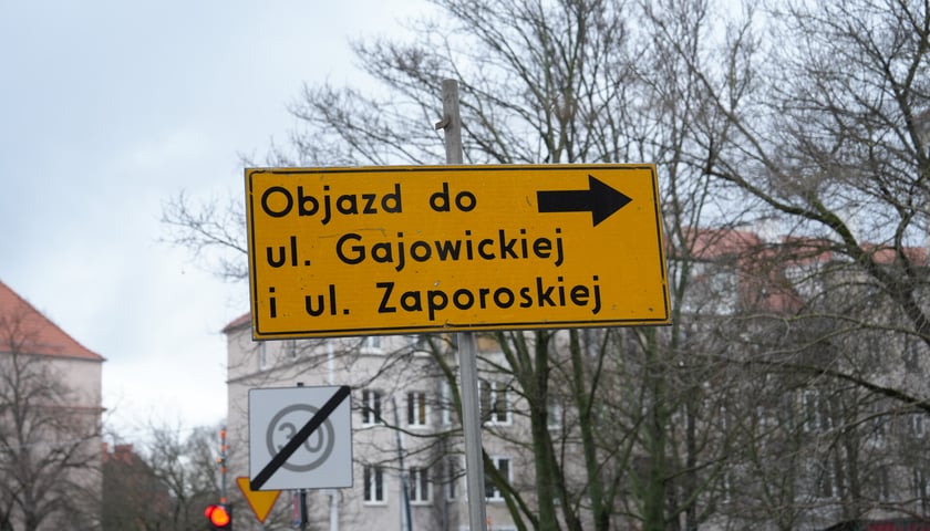 Powiększ obraz: Przebudowa ulicy Gajowickiej wiąże się z zamknięciem ruchu w kierunku centrum i objazdami