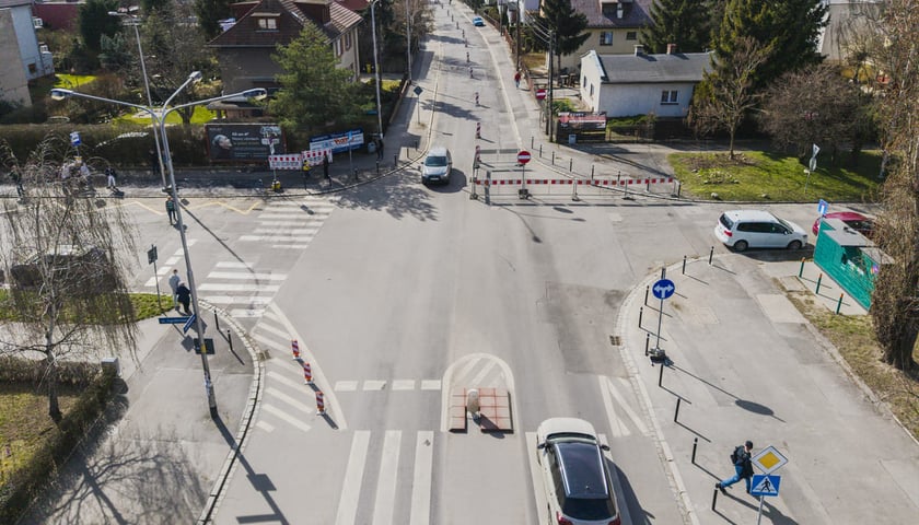 Powiększ obraz: Remont ulicy Łużyckiej - tymczasowa organizacja ruchu. Wrocław, 14.03.2026