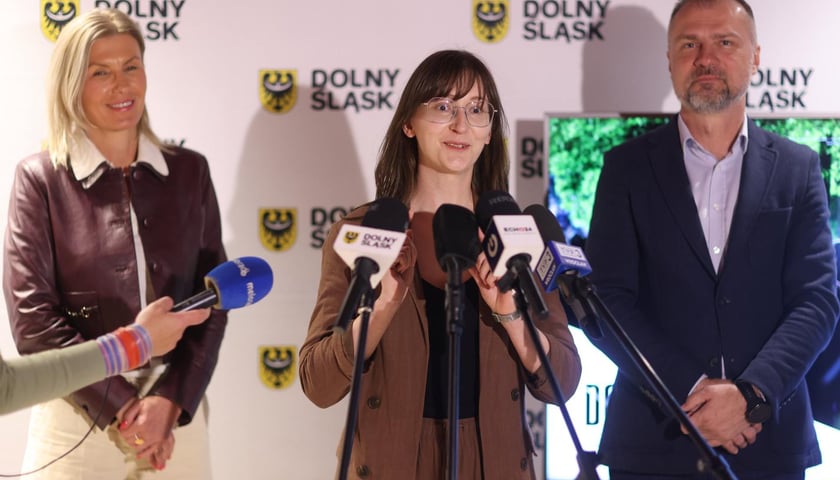 <p>Dolnośląski i Wrocławski Konkurs Filmowy &ndash; ogłoszenie naboru, kt&oacute;ry potrwa do końca maja</p>