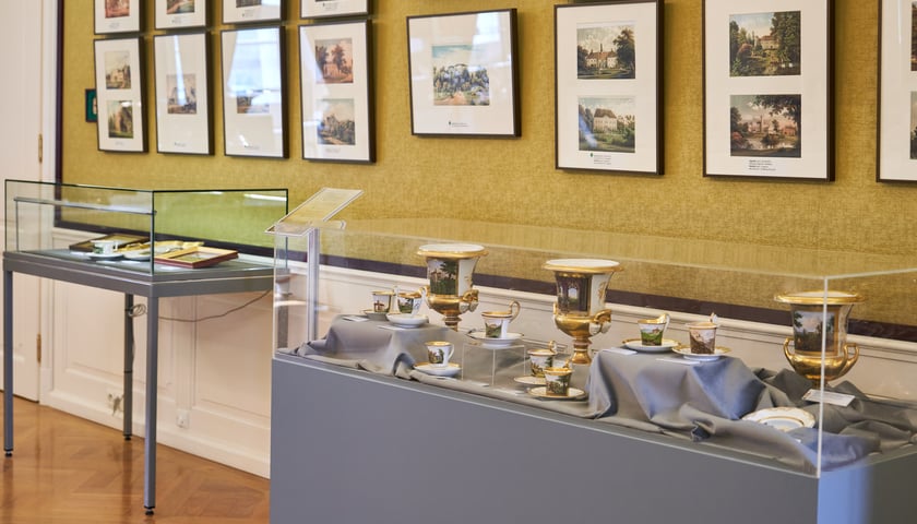 Wystawę &bdquo;Śląskie weduty na porcelanie&rdquo; obejrzymy do 30 września