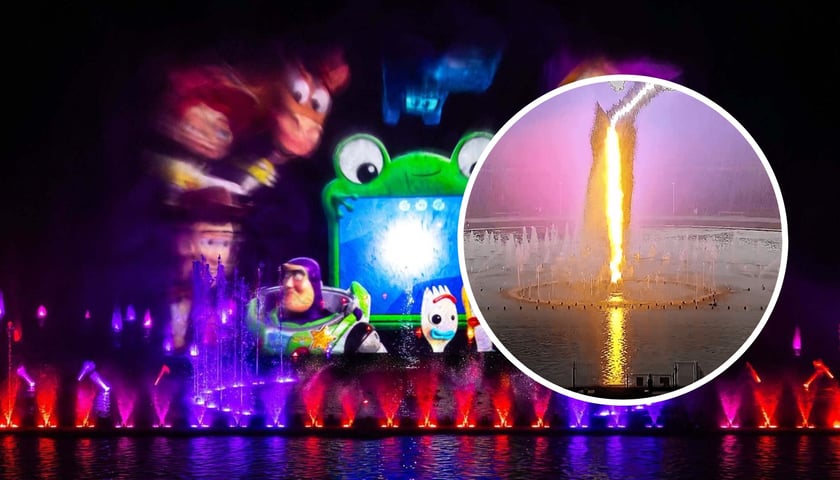 w tle: pokaz specjalny „Pixar: Lato przyjaźni”; w kółku: moment uderzenia pioruna w Fontannę Multimedialną na Pergoli (przyczyna awarii).