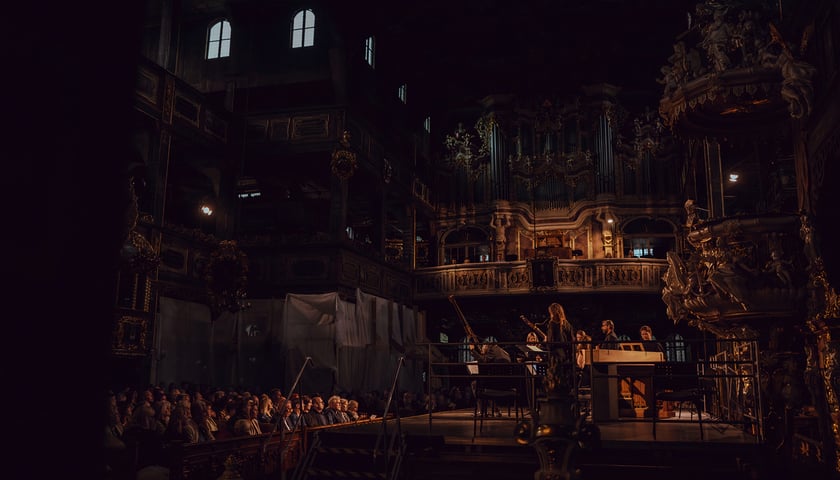 <p>Akademia Bachowska w Kościele Pokoju - Festiwal Bachowski w Świdnicy, zdjęcie archiwalne.</p>