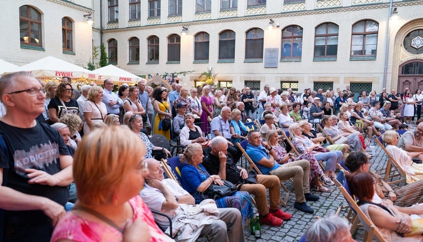 Koncert 2 sierpnia na dziedzińcu Synagogi pod Białym Bocianem&nbsp;