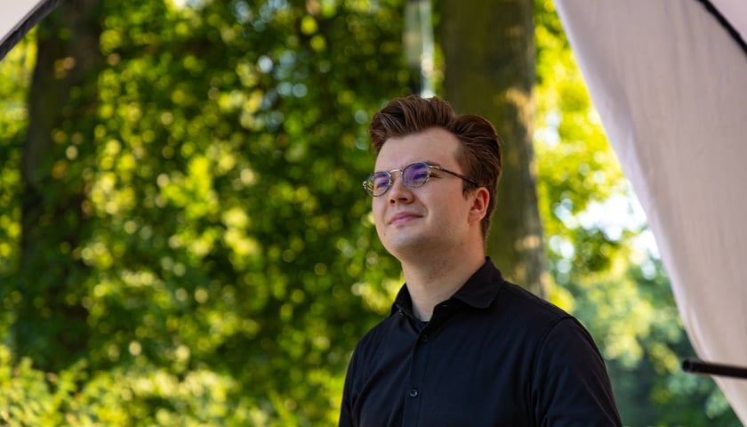 <p>Koncert Chopinowski w Parku Południowym 16 sierpnia 2026, wystąpili Piotr Alexewicz i Franciszek Gąsieniec</p>