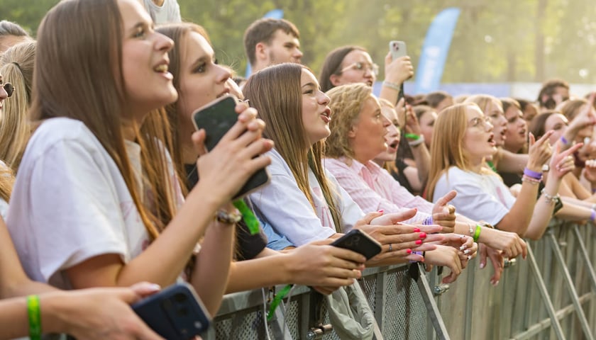 Erste Letnie Brzmienia, pierwszy dzień koncert&oacute;w na Stadionie Olimpijskim we Wrocławiu, piątek 28.08.2026.