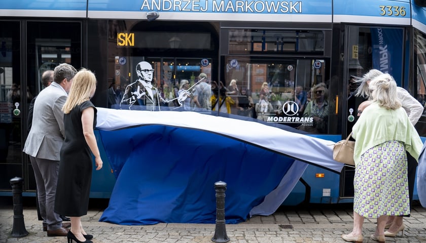 Uroczystość nadania imienia Andrzeja Markowskiego tramwajowi MPK Wrocław