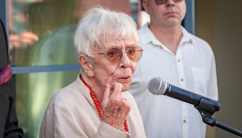 Anna Szpakowska-Kujawska
