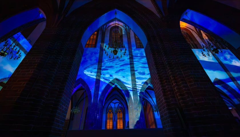 Spektakl świetlny „Genesis” w katedrze św. Marii Magdaleny
