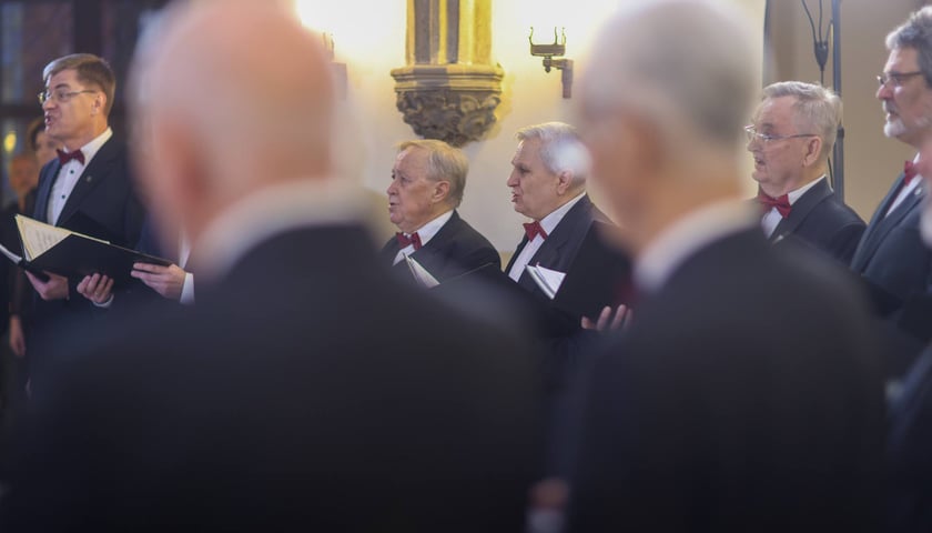 Kameralny Chór „Cantilena” w Starym Ratuszu świętuje jubileusz 60-lecia