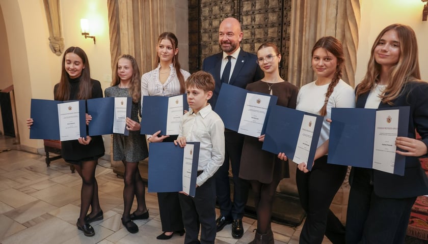 <p>Uroczystość wręczenia stypendi&oacute;w&nbsp; artystycznych prezydenta Wrocławia na rok szkolny i akademicki 2026/2027</p>