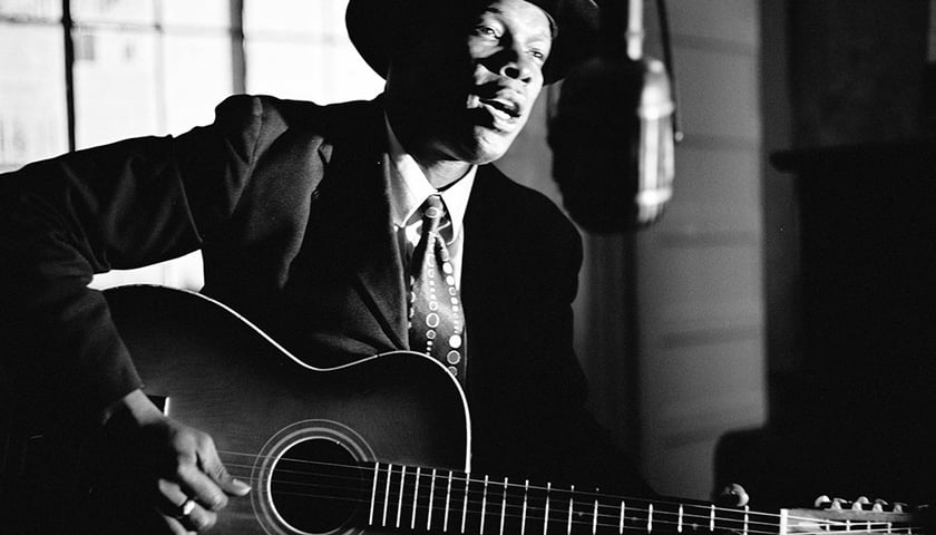 Historia bluesa w DCF-ie