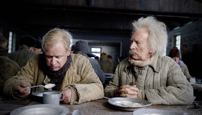 Stulatek, który wyskoczył przez okno i zniknął