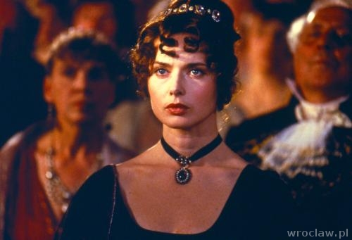 Romans, tajemnica i muzyka