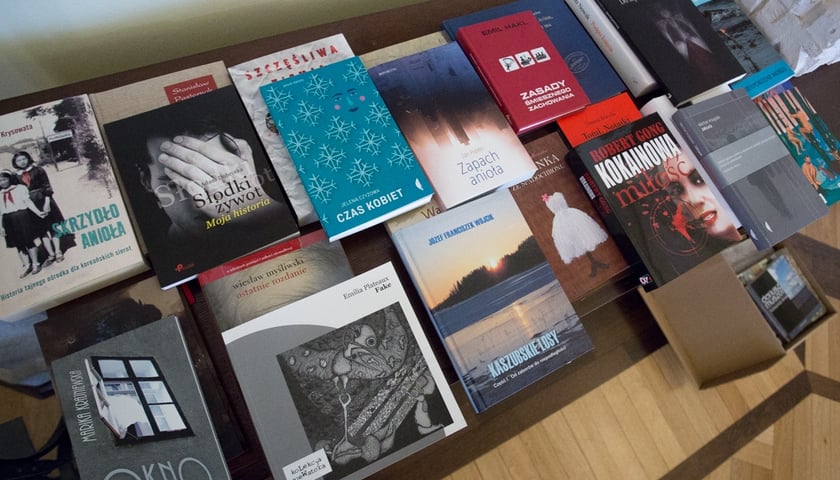 Lista książek zgłoszonych do Angelusa 2014