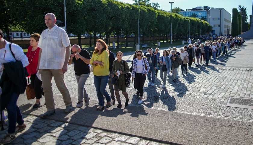 Olga Tokarczuk spotkanie Hala Stulecia, książka Empuzjon