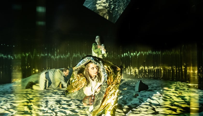 "Woda w usta" - spektakl Wrocławskiego Teatru Współczesnego