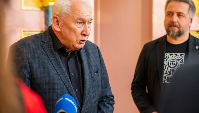 <p>Włodzimierz Patalas, sekretarz miasta i Radosław Michalski, dyrektor Wydziału Promocji Miasta i Turystyki&nbsp;</p>