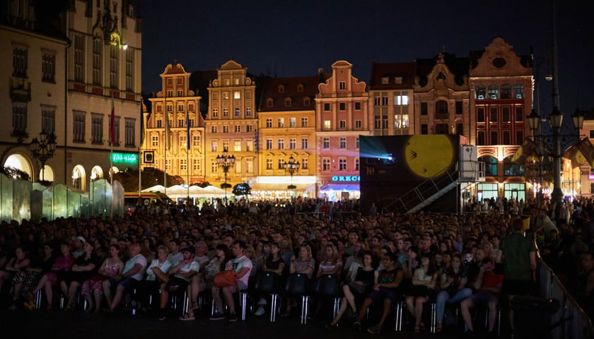 Festiwal Nowe Horyzonty przyciąga do Wrocławia tłumy kinomaniaków