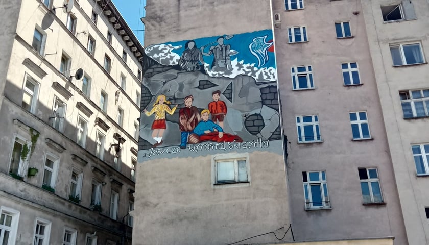 Mural można zobaczyć na żywo przy ul. Kaszubskiej