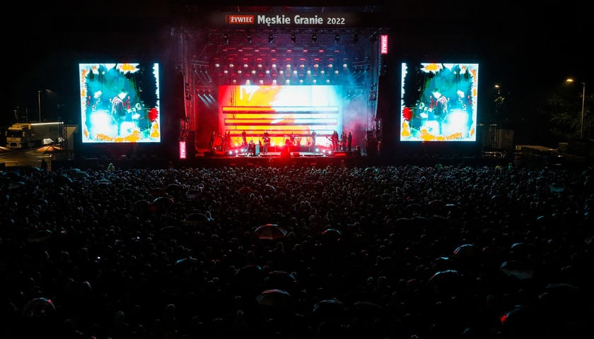 Powiększ obraz: Koncert Męskie Granie 2022 w Warszawie. Czy wrocławski koncert będzie równie udany, jak ten w stolicy?