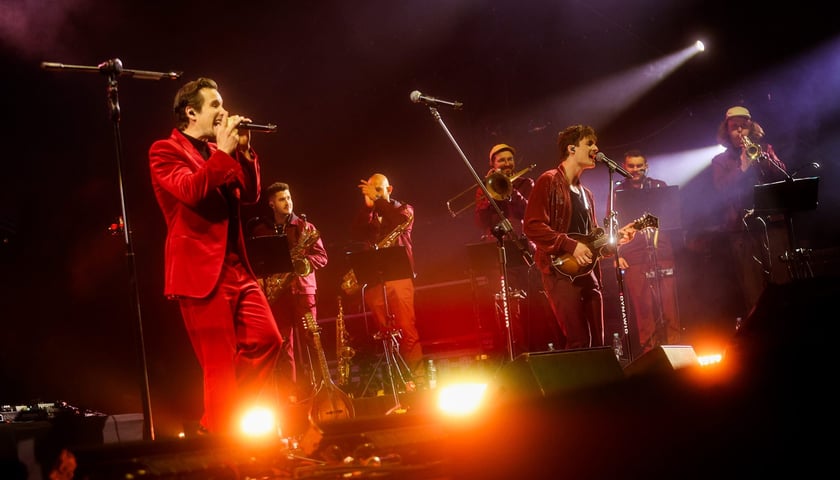 Koncert Męskie Granie 2022 w Warszawie. Czy wrocławski koncert będzie równie udany, jak ten w stolicy? Na zdjęciu, po lewej, Krzysztof Zalewski