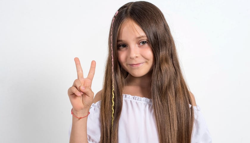 Na zdjęciu Laura Bączkiewicz, która będzie reprezentowała Polskę na Eurowizji Junior