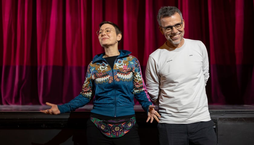 ?Sen nocy letniej? we Wrocławskim Teatrze Lalek ? reżyserka Maria Wojtyszko i reżyser Jakub Krofta