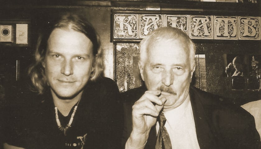 Na zdjęciu Bogusław Litwiniec z synem Michałem