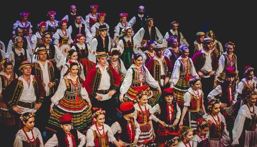 Reprezentacyjny Dolnośląski Zespół Pieśni i Tańca WROCLAW