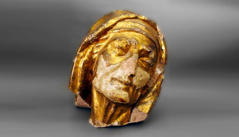 Odnaleziona, oryginalna głowa św. Anny z kaplicy Hochberga