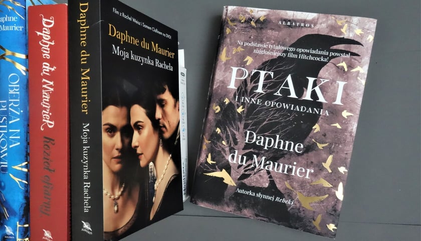 Powiększ obraz: <p>Daphne du Maurier, &bdquo;Ptaki i inne opowiadania&rdquo;, Wydawnictwo Albatros 2023</p>
<p>&nbsp;</p>