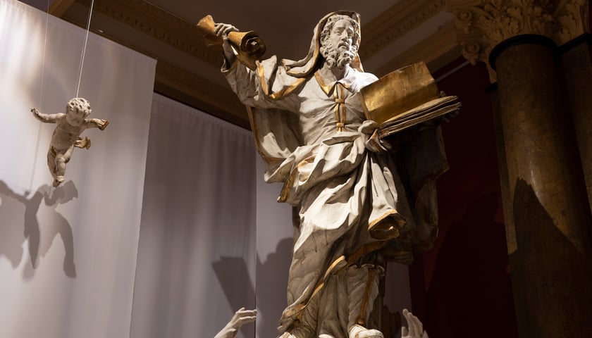 <p>Dzieła wrocławskiego rzeźbiarza z XVIIIwieku Johanna Georga Urbansky'ego &ndash; figura proroka Asafa z prospektu organowego kościoła św. Marii Magdaleny&nbsp; &nbsp;</p>