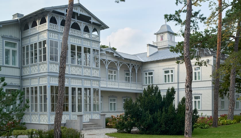 Powiększ obraz: Sanatorium Adama Gurewicza, 1906-26, projekt: nieznany, rekonstrukcja:  Grupa5 Architekci, lokalizacja: Otwock