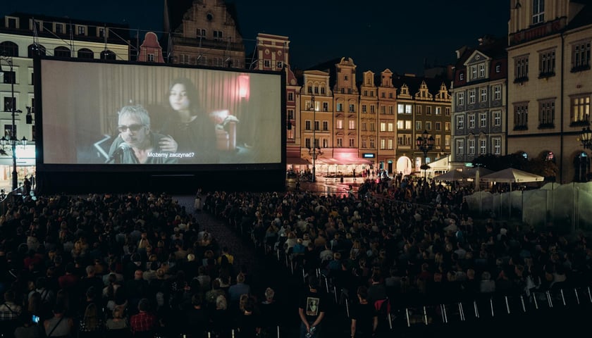 Hitowe filmy Festiwalu Nowe Horyzonty za darmo w Rynku! Program największego kina plenerowego w Polsce