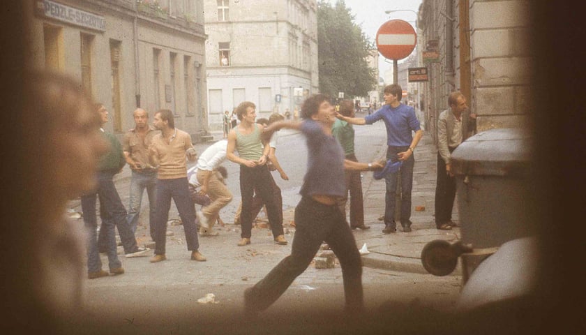 Manifestacje na ulicach Wrocławia w sierpniu 1982 roku