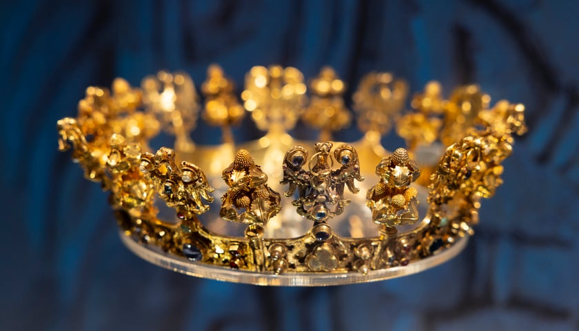 Złota korona, fragment Skarbu Średzkiego, Muzeum Narodowe we Wrocławiu. Zdjęcie ilustracyjne