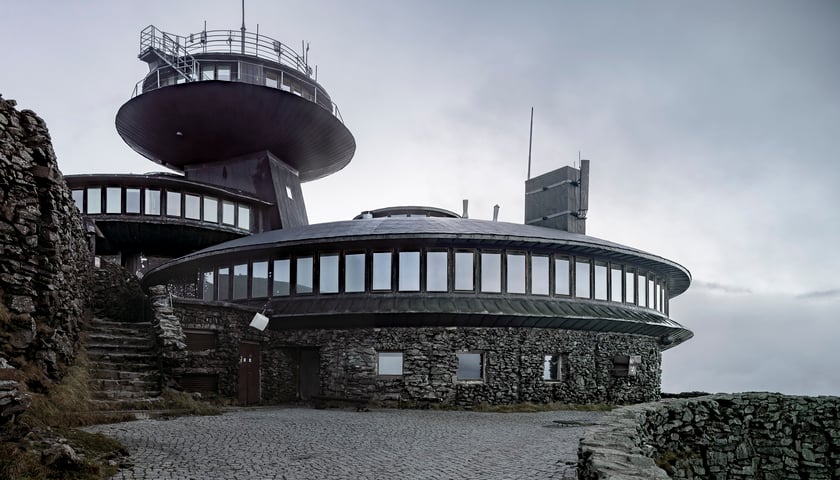 Powiększ obraz: <p>Witold Lipiński, Wysokog&oacute;rskie obserwatorium meteorologiczne na Śnieżce</p>