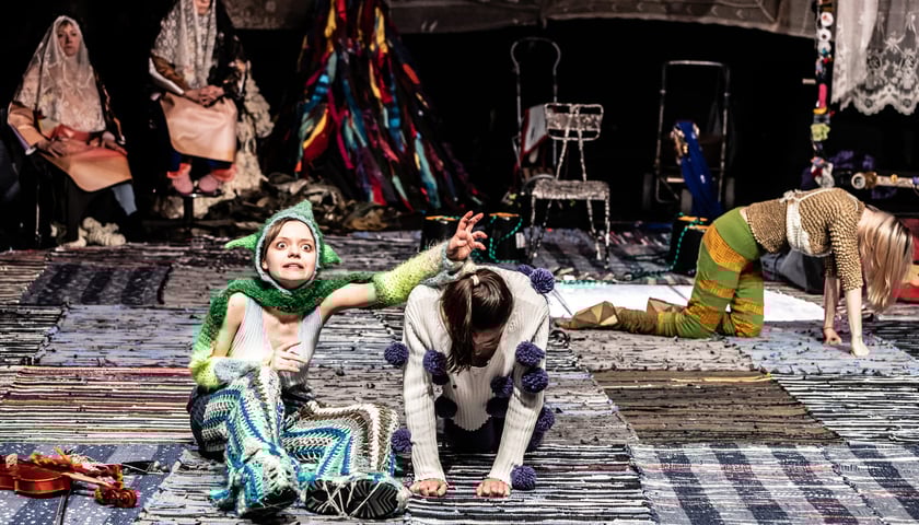 <p>Spektakl "Trąbka do słuchania" we Wrocławskim Teatrze Wsp&oacute;łczesnym</p>