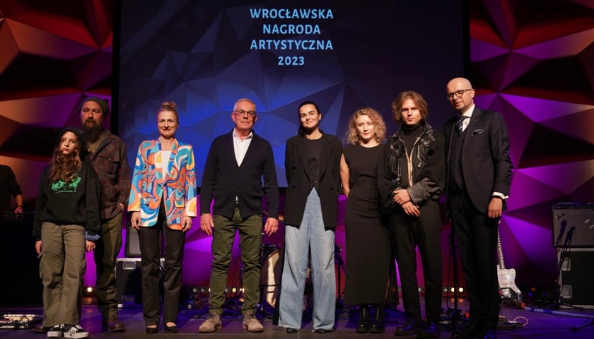 Od lewej: Michał Zygmunt z córką, Małgorzata Podzielny, Jerzy Pietraszek, Katarzyna Kalwat, Joanna Kobyłt, Paweł Baśnik, Jakub Mazur.