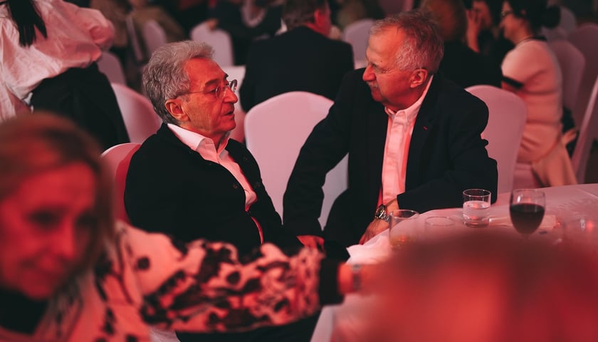 <p>Jubileusz 70-lecia Wytw&oacute;rni Film&oacute;w Fabularnych we Wrocławiu &ndash; z lewej laureat Oscara Allan Starski</p>