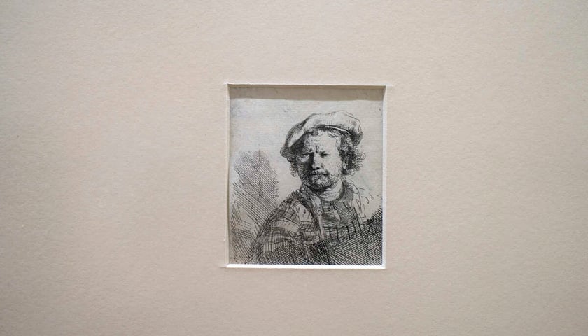<p>Wystawa &bdquo;Historia nie/oczywista. 200 lat Muzeum Książąt Lubomirskich&rdquo; w Ossolineum &ndash; &bdquo;Autoportret w płaskim berecie&rdquo; Rembrandta&nbsp;</p>