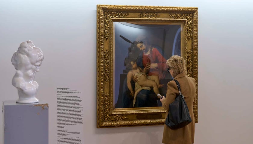 <p>Wystawa &bdquo;Historia nie/oczywista. 200 lat Muzeum Książąt Lubomirskich&rdquo; w Ossolineum &ndash; Madonna Alessandra Turchiego odzyskana z aukcji w Japonii&nbsp;</p>