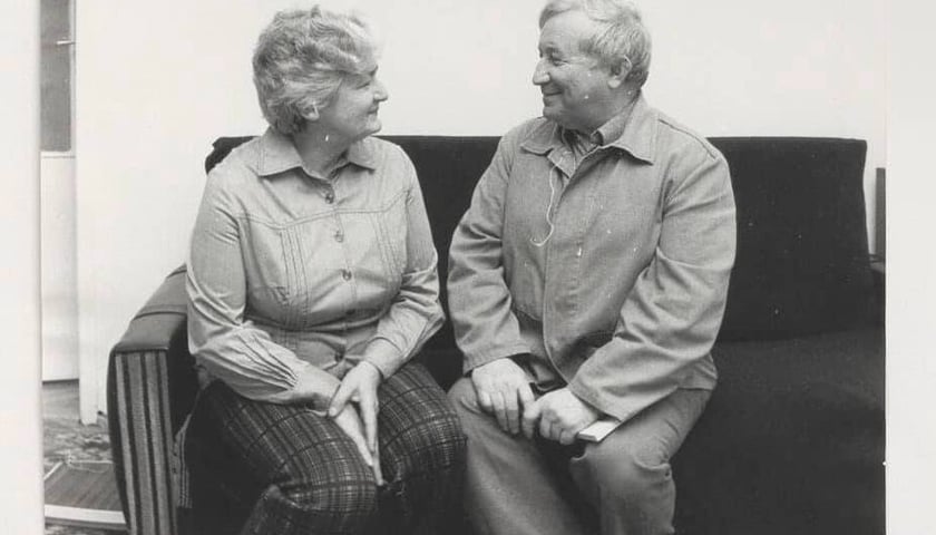 <p>Wiesława i Tadeusz R&oacute;żewiczowie</p>