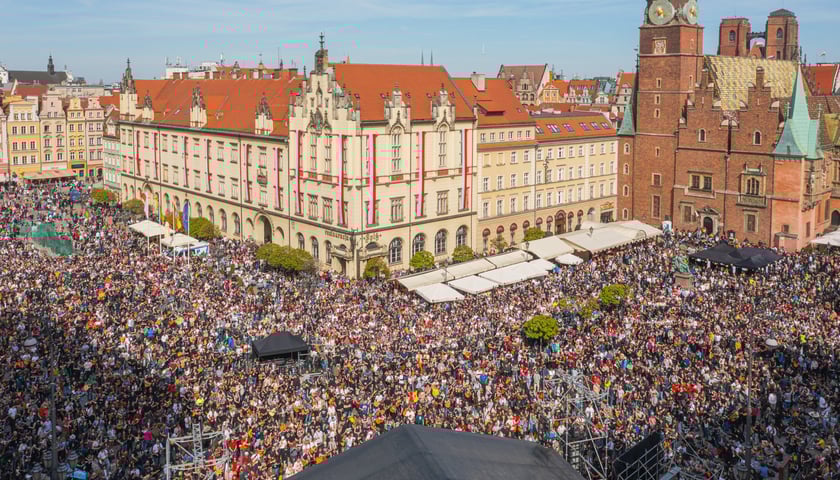 <p>Gitarowy Rekord Świata 2023</p>