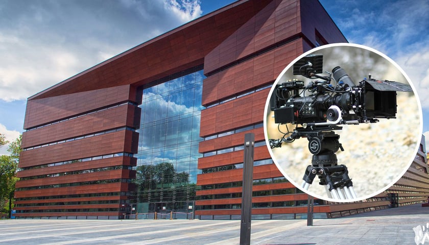 Kolaż dwóch zdjęć – na dużym gmach Narodowego Forum Muzyki, na małym kamera filmowa